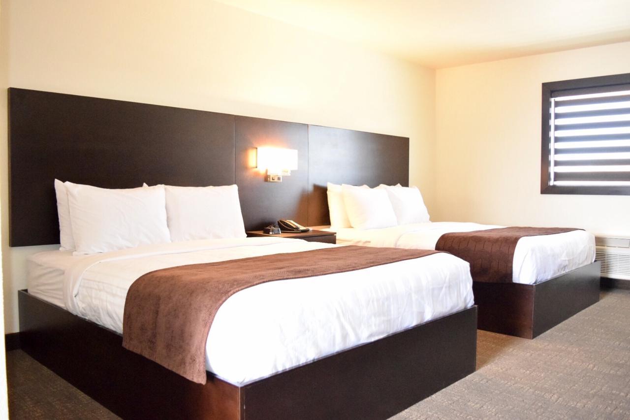 Boarders Inn & Suites By Cobblestone Hotels - Syracuse Zewnętrze zdjęcie