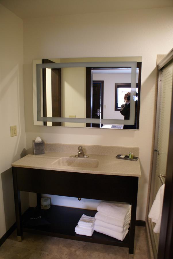 Boarders Inn & Suites By Cobblestone Hotels - Syracuse Pokój zdjęcie